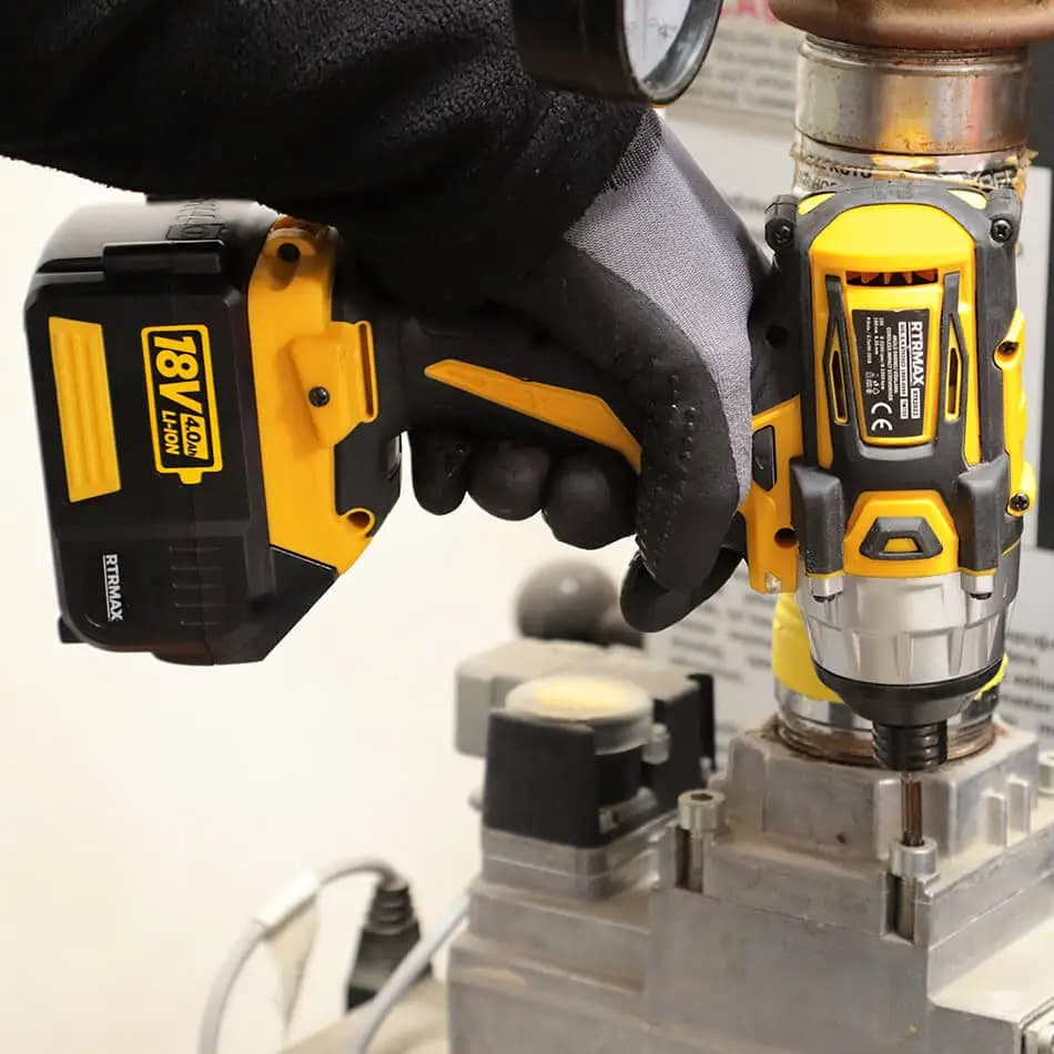 RTX2022B Şarjlı Darbeli Vidalama Kömürsüz Motor 2