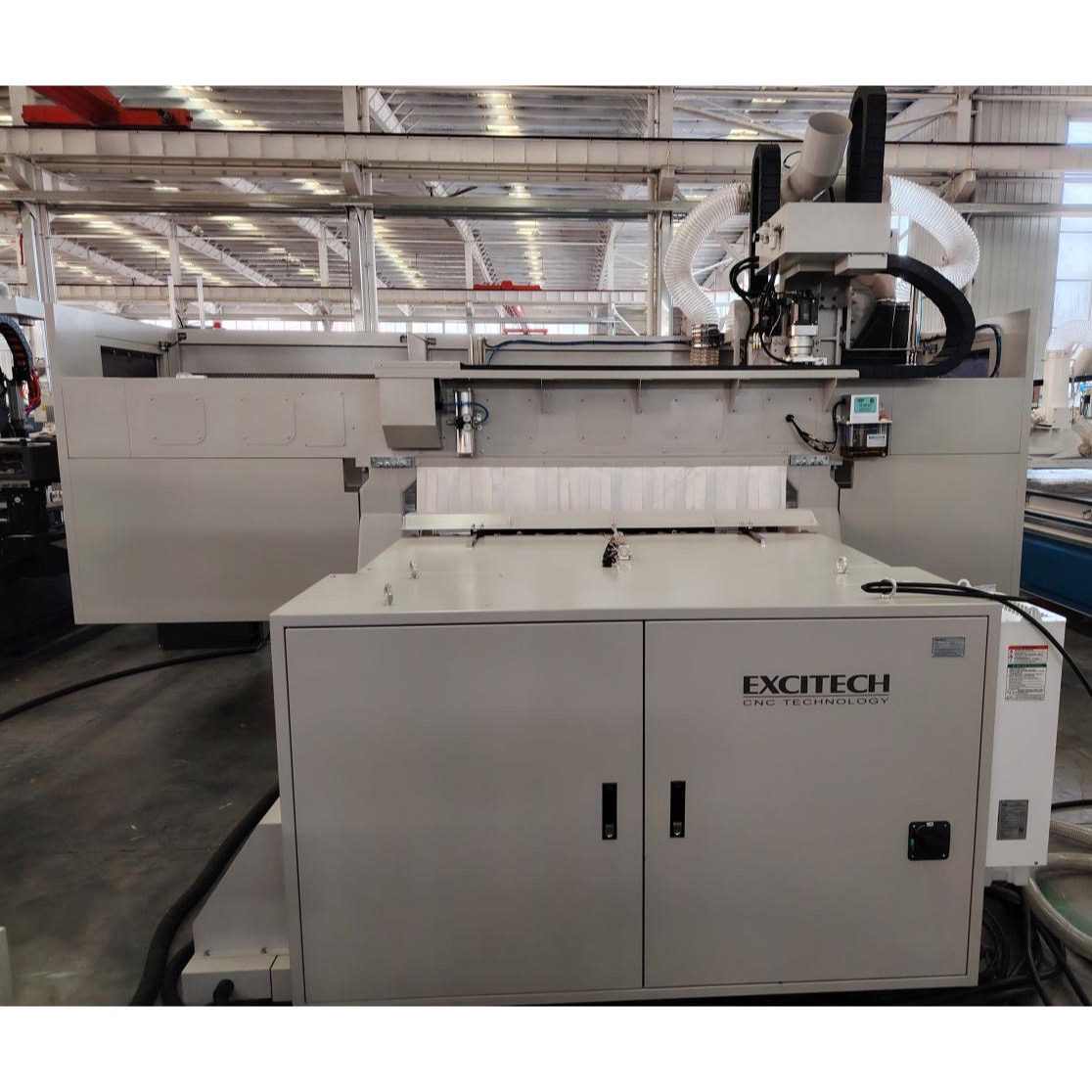 Excitech EW-1643 5 Eksenli PTP İşleme Merkezi 2