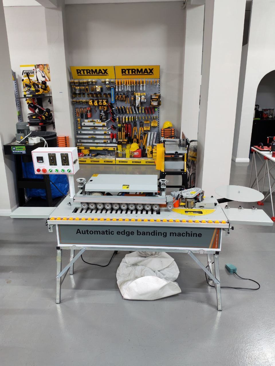 ERS 20 Otomatik Düz ve Eğri Kenar Pvc Bantlama Makinesi 5